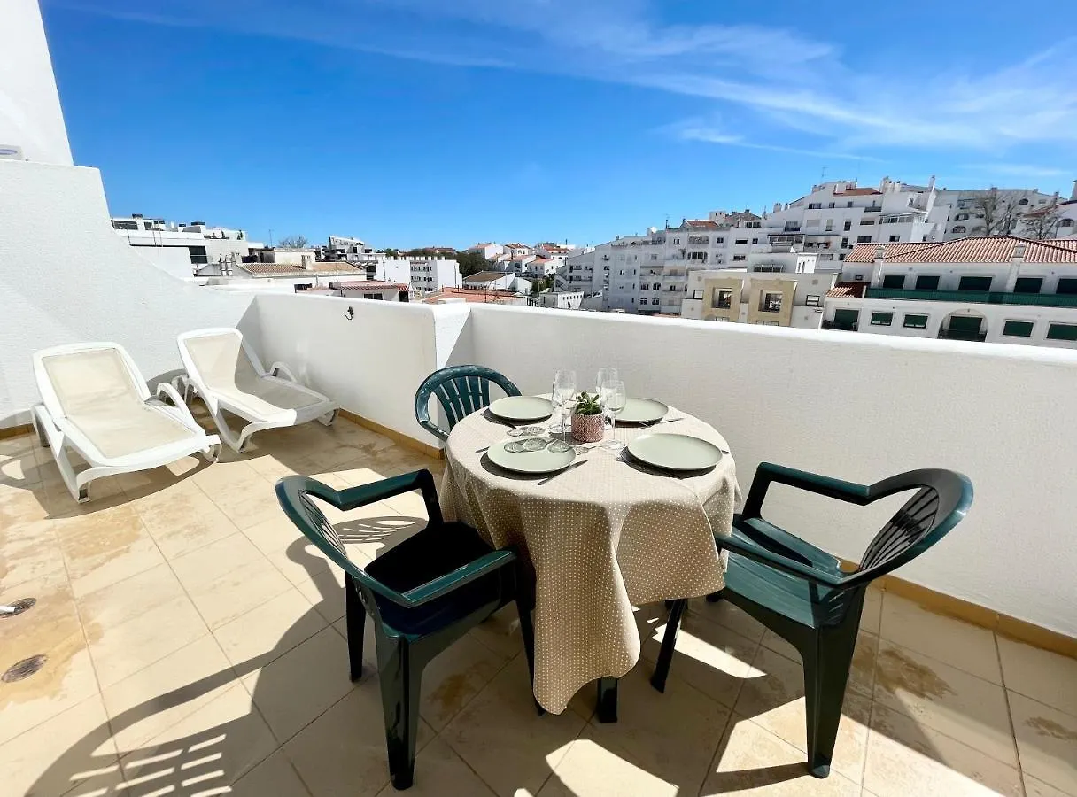Albufeira Centre Apartment With Pool 0*,